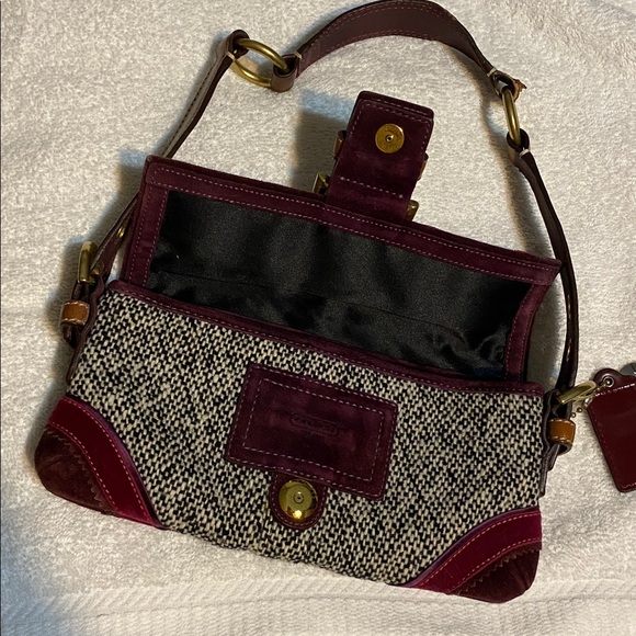 “As Is” Wool Bag - Picture 5 of 16